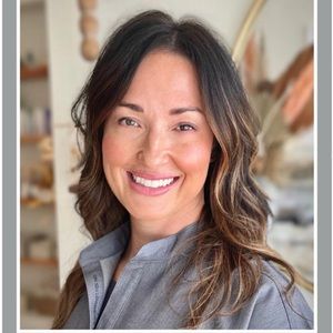 Meet your Posher, Emilee